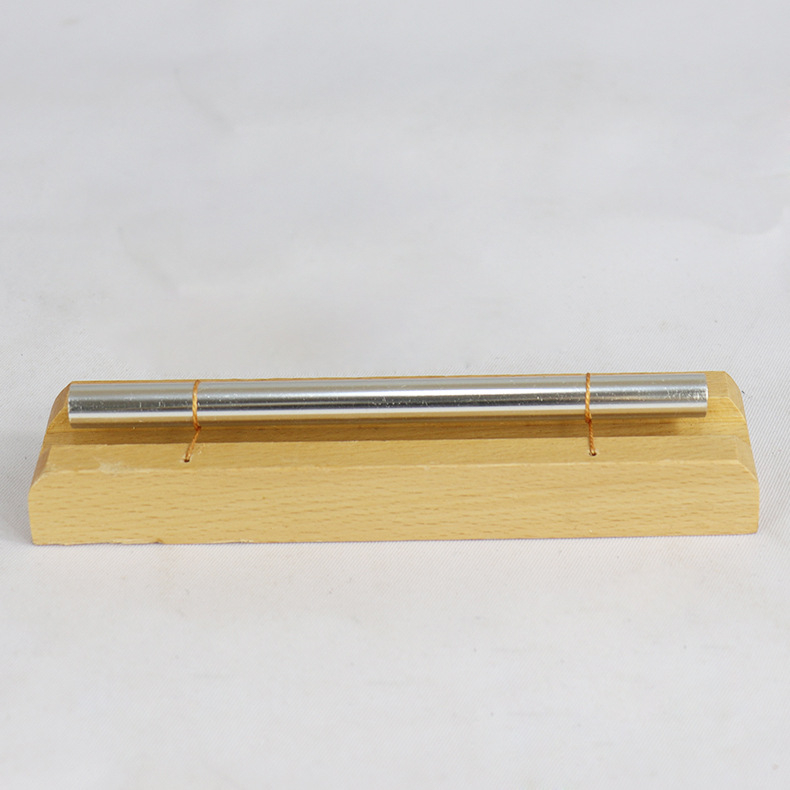 Orff stil udarni instrument – cijev vibracije s tonovima 1,2,3,5,7,8; Materijal: drvo + metal; Podrijetlo: Langfang, Hebei