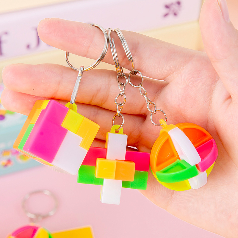 Kong Ming/Luban lock puzzle igra, plastika, DIY set, za uzrast 7–14 godina