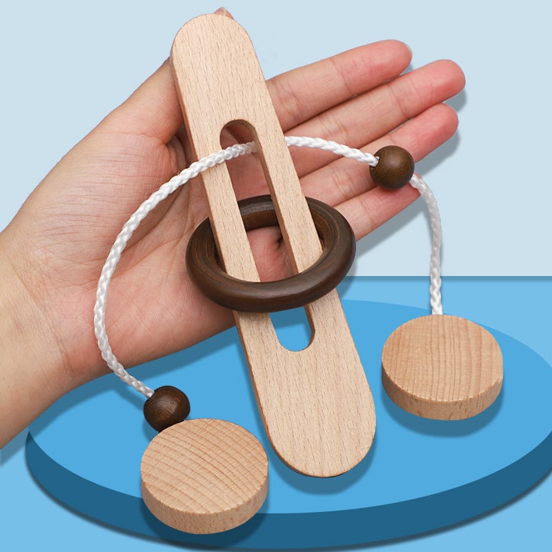 Drveni Kongming Lock / Luban Lock puzzle – rješavanje zagonetke; materijal: drvo; šifra proizvoda: Lhmbs-2345; dobna skupina: 7–14 godina