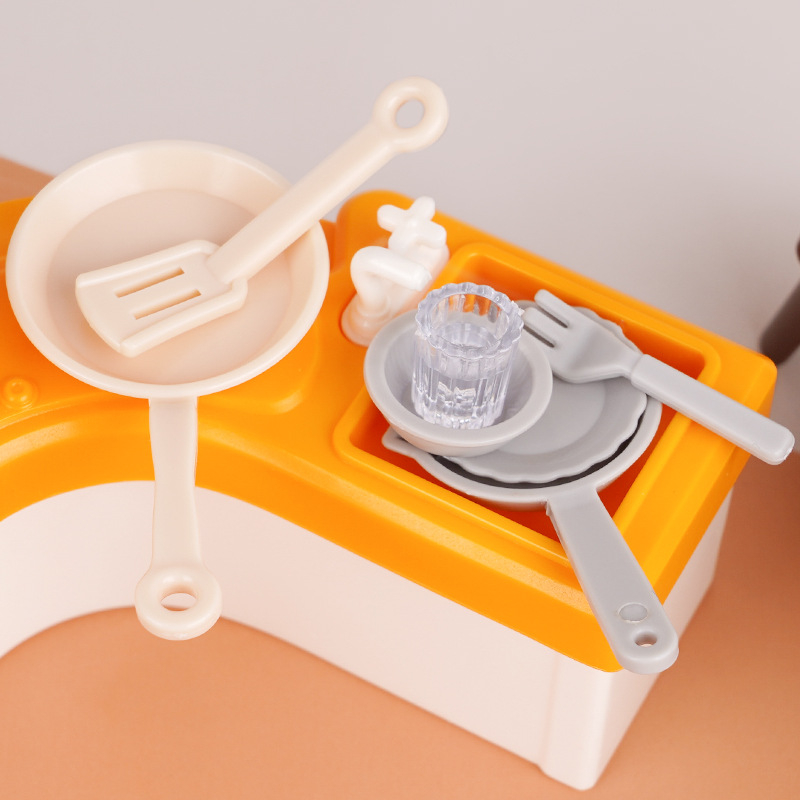 Mini simulirana kuhinja – ABS set igračaka za djecu 4–6 godina, u bojama kutije