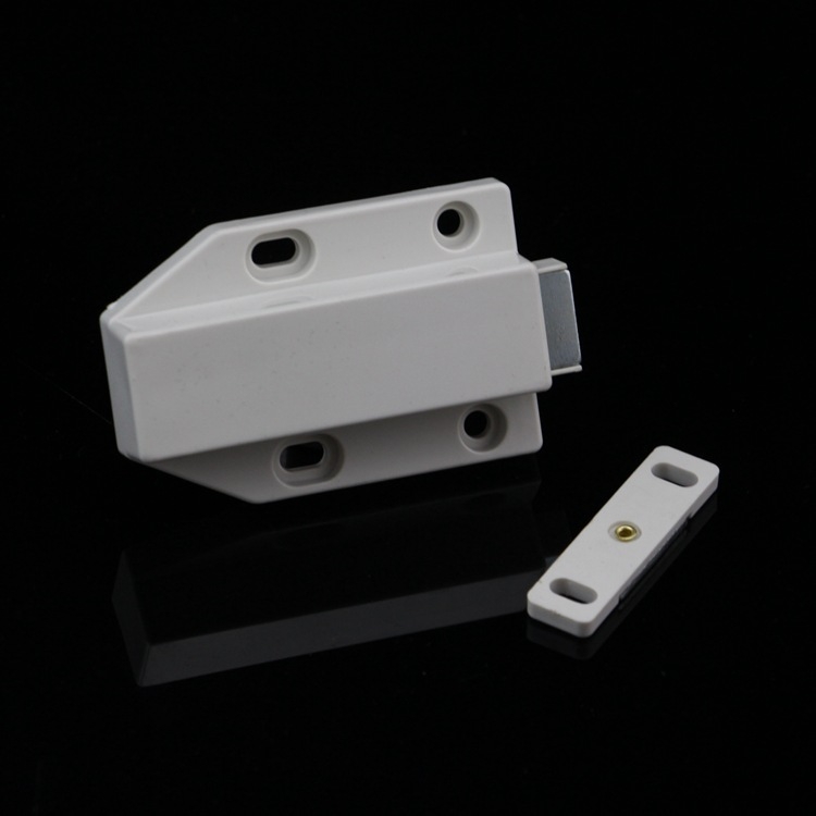 Magnetni dodirni zatvarač za ormariće s dugim snažnim magnetom – za male drvene vratnice, ormariće i garderobu; Materijal: plastika; Marka: Ruigu Hardware; Model: 0; Stil: Novi kineski stil.