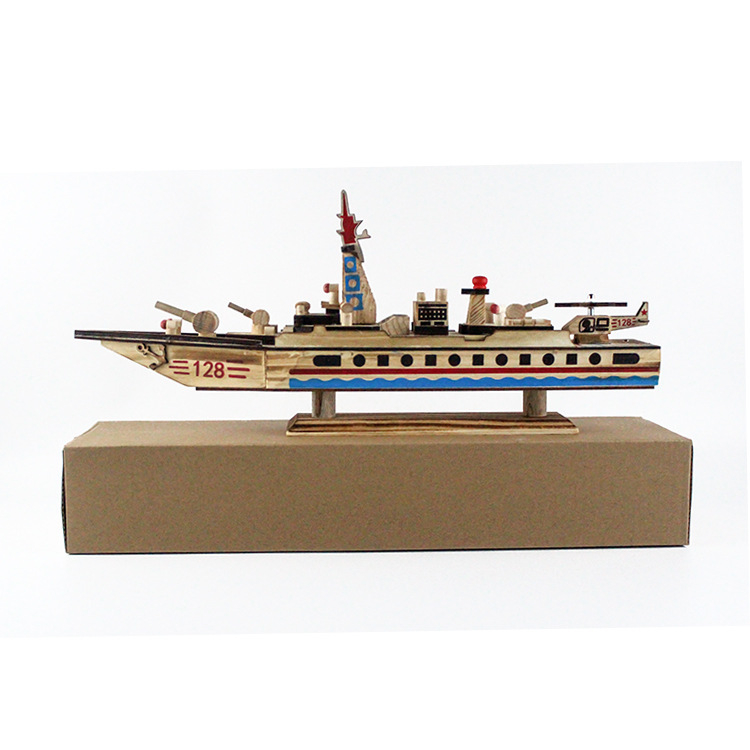 Drveni model zrakoplovnog nosača, drvo Schima Superba, ukrasna kutija s glazbom, Novi kineski stil — savršen poklon za rođendan i Dan djece