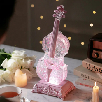 Kristalna kugla ukras s Bluetooth glazbenom kutijom, motiv violine; metalna konstrukcija; dar za rođendan i Božić za razrednog kolegu