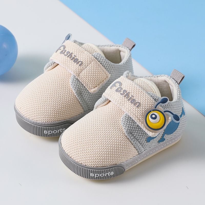 Baba- és kisgyermekeknek: puha talpú cipő, lélegző, csúszásmentes, karikatúra dizájn, 12-36 hónapos korosztály