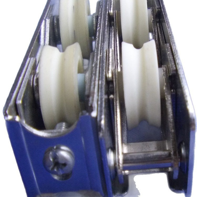 Rola S82 dublă pentru uși și ferestre, material: fier, grosime perete 1,2 mm, potrivită pentru ferestre din aluminiu, sarcină maximă: consultați producătorul