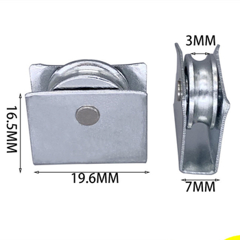 Kotač za vrata i prozore – metalni, vanjski promjer 19 mm, promjer osi 3 mm, nosivost 30 kg, radijus žljeba za uže 8 mm