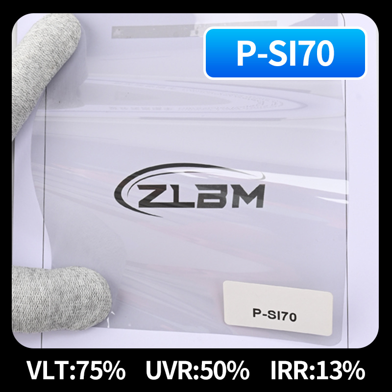 Автомобилен филм за прозорци – PET материал; 50–70% пропускливост на светлината; 40–90% топлоизолация; UV защита 60–99%; Предно стъкло с нанокерамична изолация.