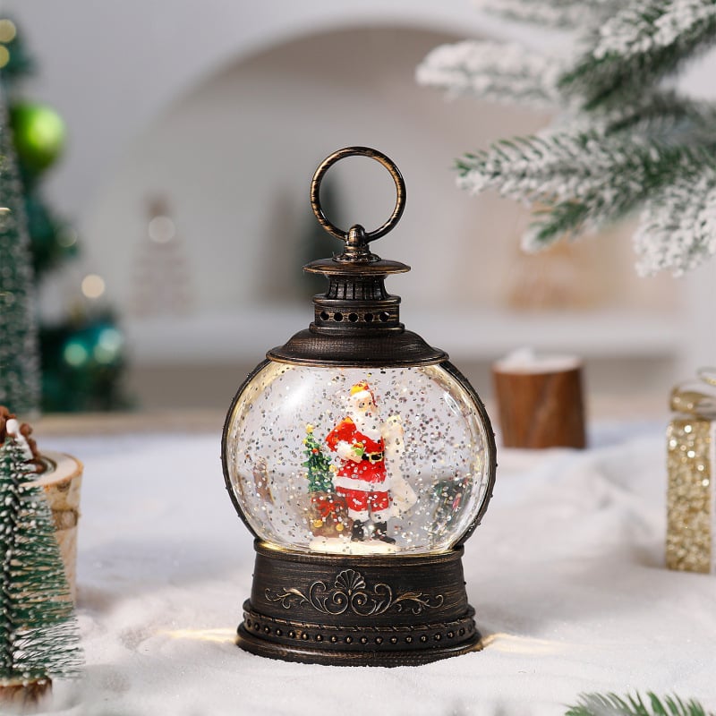 Plastična božićna dekoracija s glazbenom kutijom, rotirajućom kristalnom kuglom, figuricom starca – pastoralni i crtani stil