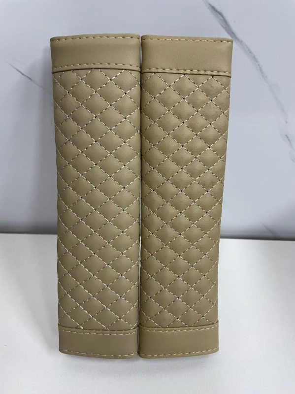 Jastučić za ramenski dio automobilske sigurnosne pojase - lambskin koža, šivani uzorak, chezhimei, 70 g, bez logotipa