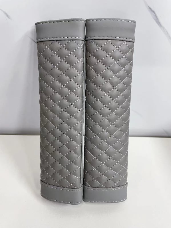 Jastučić za ramenski dio automobilske sigurnosne pojase - lambskin koža, šivani uzorak, chezhimei, 70 g, bez logotipa