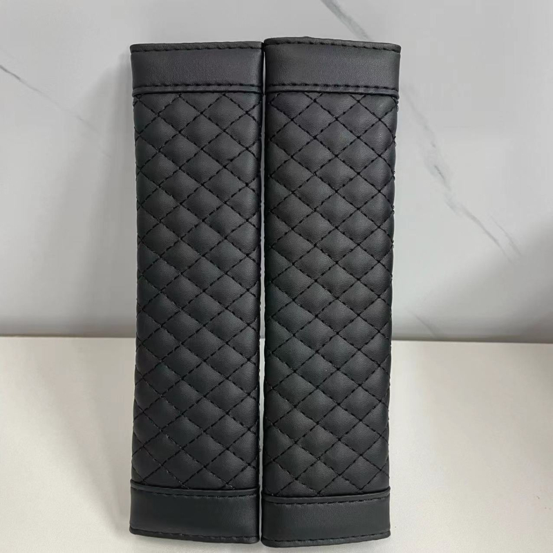 Jastučić za ramenski dio automobilske sigurnosne pojase - lambskin koža, šivani uzorak, chezhimei, 70 g, bez logotipa