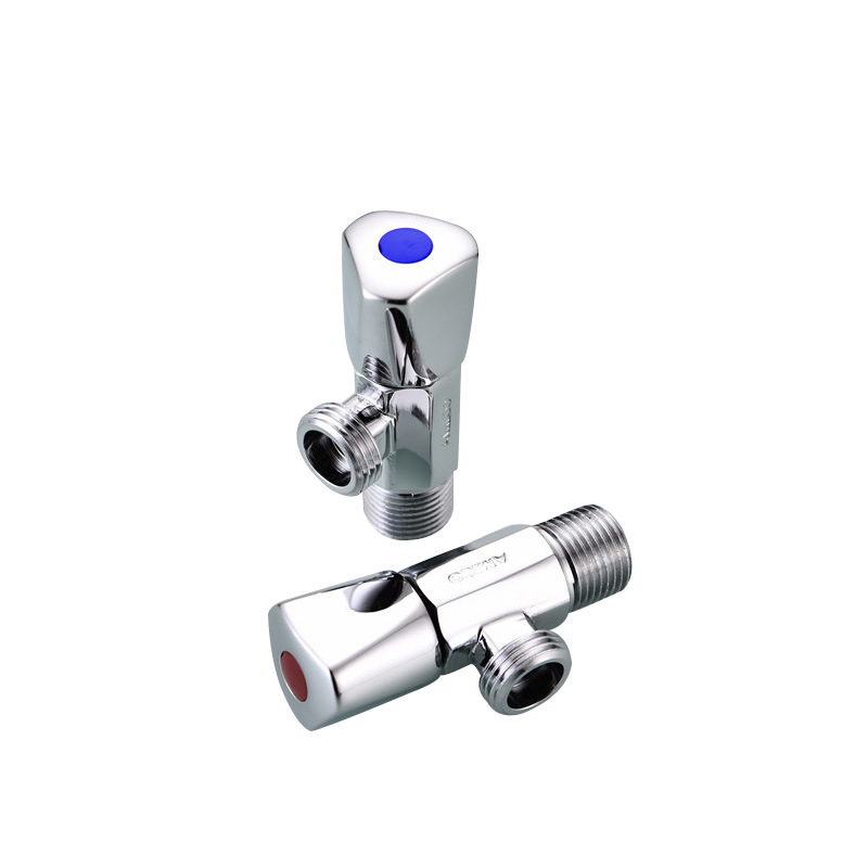 Amico valvă unghiulară din cupru, filet, acționare manuală, pentru alimentarea cu apă, standard național