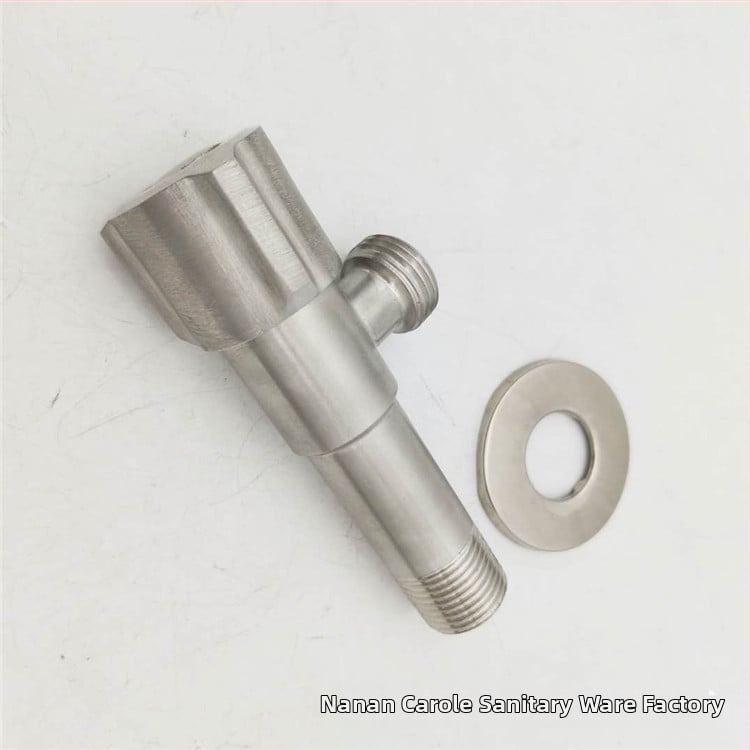 Valvă unghiulară prelungită din oțel inoxidabil, model KLE-18194, montaj pe perete, presiune nominală 0,6 MPa, temperatură de funcționare 60°C