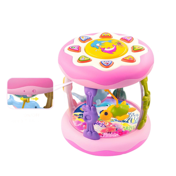 Qu'an fort gyerekeknek készült kézi dob, óceán témával, fényekkel és zenével; műanyag kivitel; 4–6 éveseknek; színes dobozos csomagolás