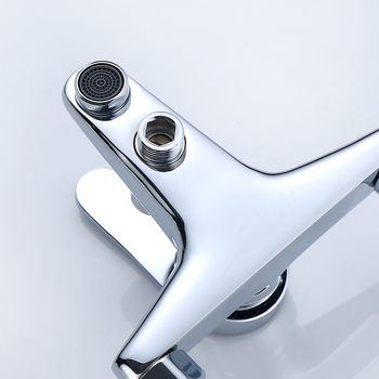 Robinet de baie încastrat, triplu canal pentru apă caldă/rece, din cupru, cu întrerupător de duș și amestecător cu încălzitor electric (Model JL63113, presiune 1.6 MPa, cald 90°C, rece 0–100°C)