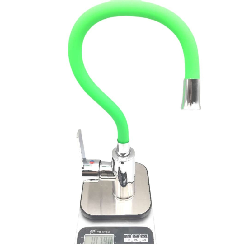 Konyhai mosogató keverőcsaptelep kerámiás szeleppel, cinkötvözet test, 15 mm bemenet/kimenet, csiszolt felület, maximális hőmérséklet 80°C