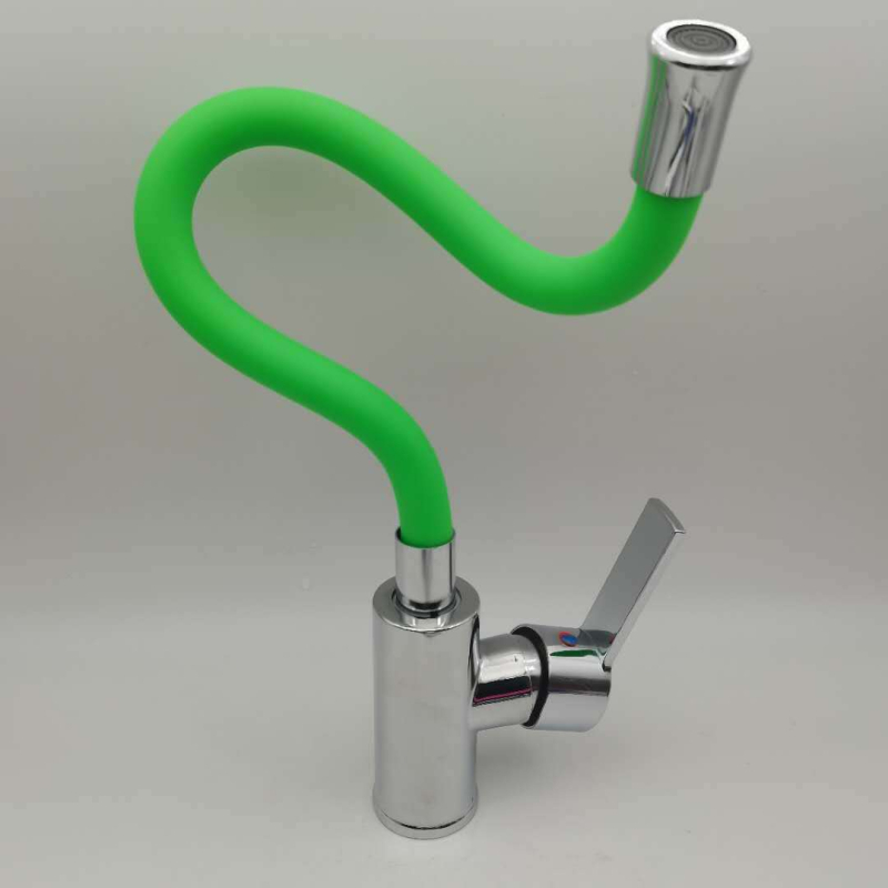 Konyhai mosogató keverőcsaptelep kerámiás szeleppel, cinkötvözet test, 15 mm bemenet/kimenet, csiszolt felület, maximális hőmérséklet 80°C