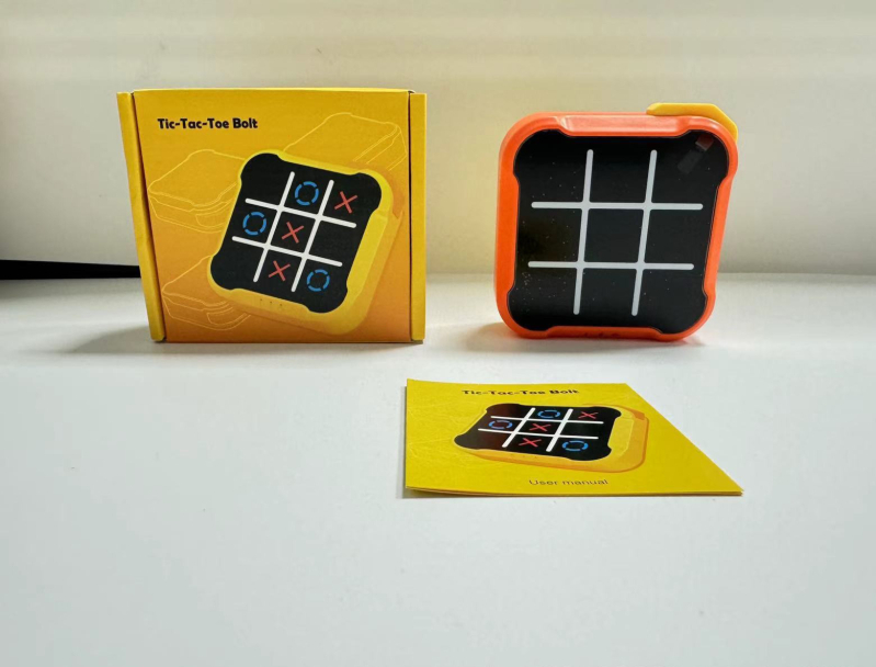 Električna višenamjenska tic-tac-toe igračka od ABS-a, napajanje baterijama, edukativna interaktivna igra za djecu 0–3 godine