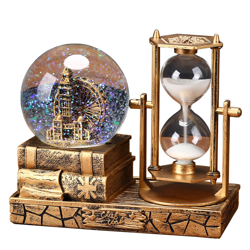 Clepsidră în turn retro cu sferă de cristal luminoasă și cutie muzicală, ornament de birou din rășină