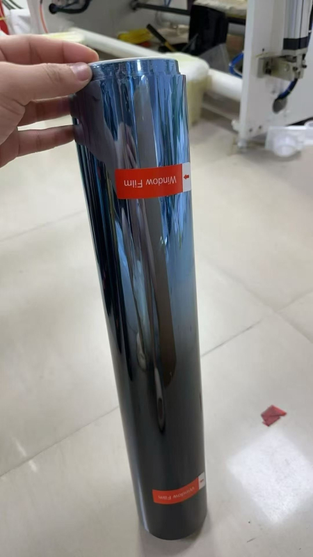 Автомобилен прозоречен филм за слънцезащита с PET релийз филм – дебелина 2 mil, пропускливост 5%, топлоизолация 50%, UV защита 99%, лепилен слой