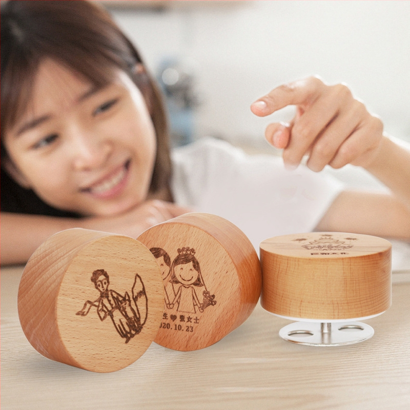 Cutie muzicală rotundă din lemn de fag – personalizare DIY cu lut, imprimare de logo, IP autorizat, stil modern minimalist