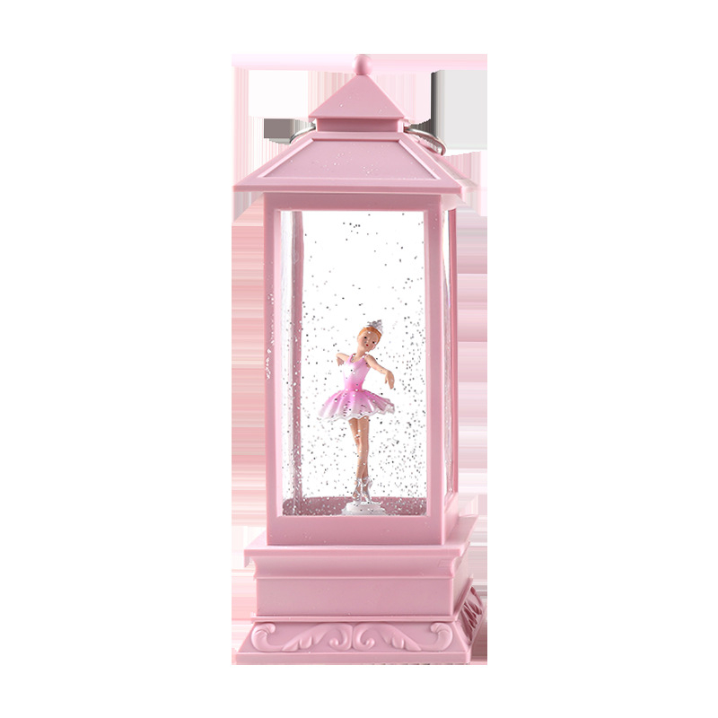 Forgó balerina zenélő doboz, kézzel festett gyanta figura, rajzfilmszerű stílus, injekciós öntéses kivitel, kristálygömb dísz