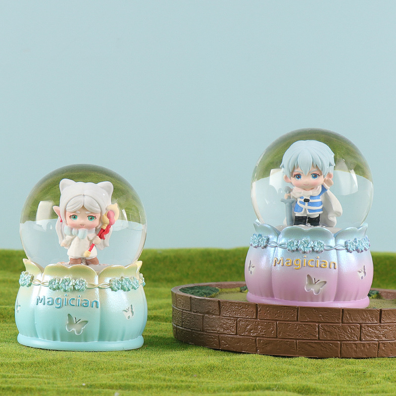 Karikatúra-stílusú zenélő doboz figurka, gyantából és műanyagból készül, szülinapi és bulis ajándék