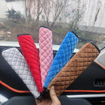 Jastučić za pojas automobila - izvezeni, debeli pliš, protuklizni, poliester; težina 0,35; prilagodba dostupna