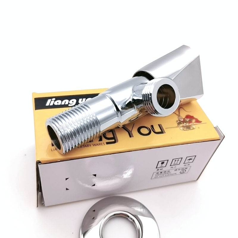 Trostrani kutni ventil za bojler, model HS10-6010, materijal: mesing, ugradnja u zid, radni tlak 1 MPa, marka Good Friend