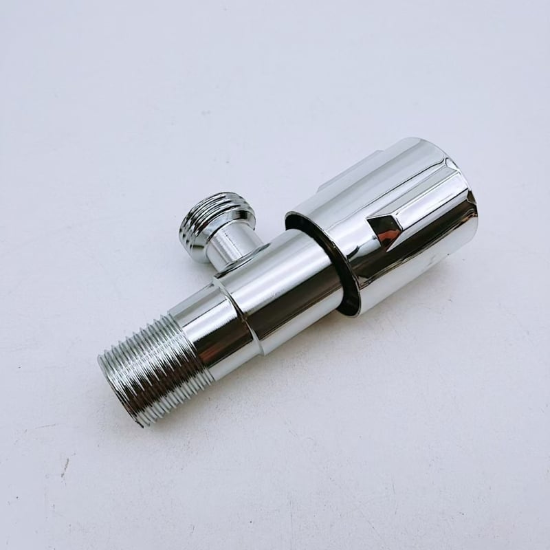 Réz szögcsap a meleg és hideg vízhez, falba süllyesztett telepítés, modell 023, 0,8 MPa, Ø15 mm, fürdőszobába, konyhába, bojlerhez és vécére