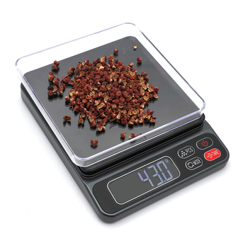 Кухненска везна, модел P222, диапазон 500–5000 г, неръждаема стомана, електронна, захранване батерии