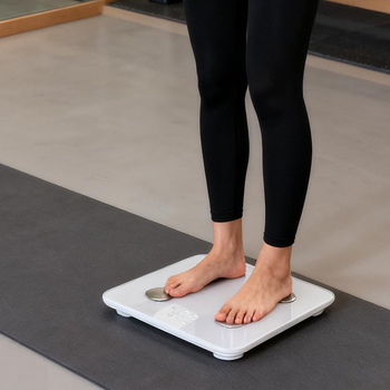 Умна скала за телесна мазнина с Bluetooth, BMI прецизна електронна везна, поддръжка за APP и SDK интеграция, диапазон 5–180 кг