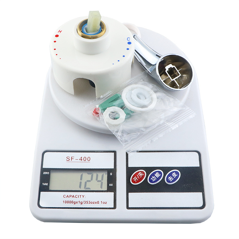 Zidni miješač za električni bojler, model V2905, radni tlak 0.8 MPa, izlazni protok 230, temperatura tople vode 99°C