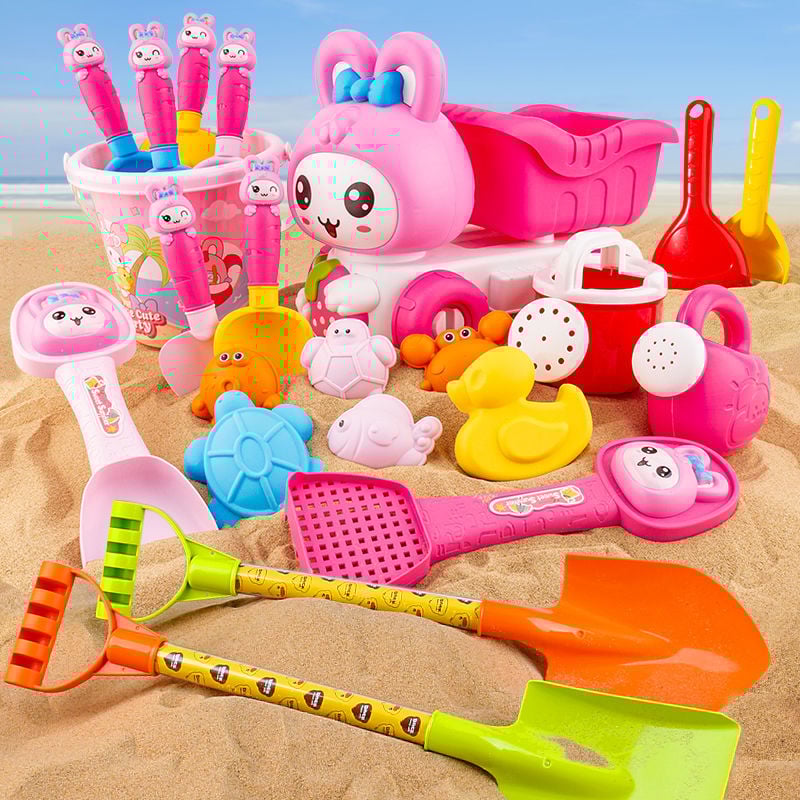 Пластмасов комплект за игра в пясък със лопатки за деца на възраст 4–6 години