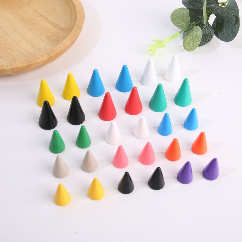 Drveni set igračkih figura za djecu — Wan You, drvo, konične figure, leteće šah, dama, dob 7–14
