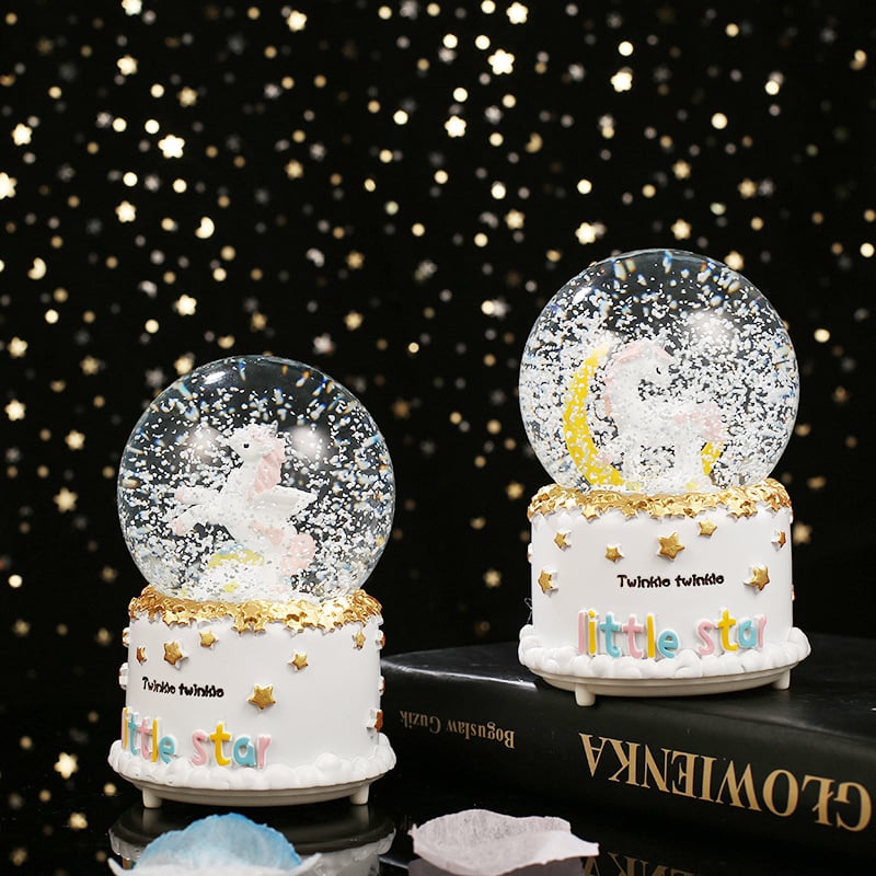 Glazbena kutija Moon Rainbow Series, svjetleća kugla od kristala u obliku pahulje s jednorogom, bojana smola, crtani stil
