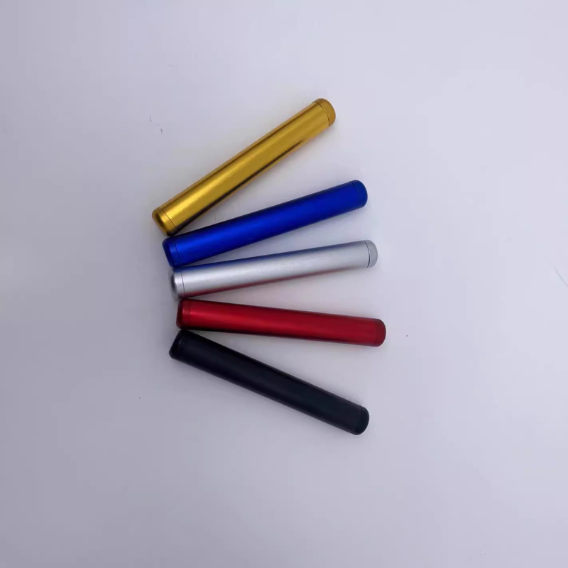 110 mm promjera aluminijskog skladišnog spremnika, mat završna obrada, logotip tiskom sitotiskom ili UV laserskim graviranjem, hermetički zatvoren