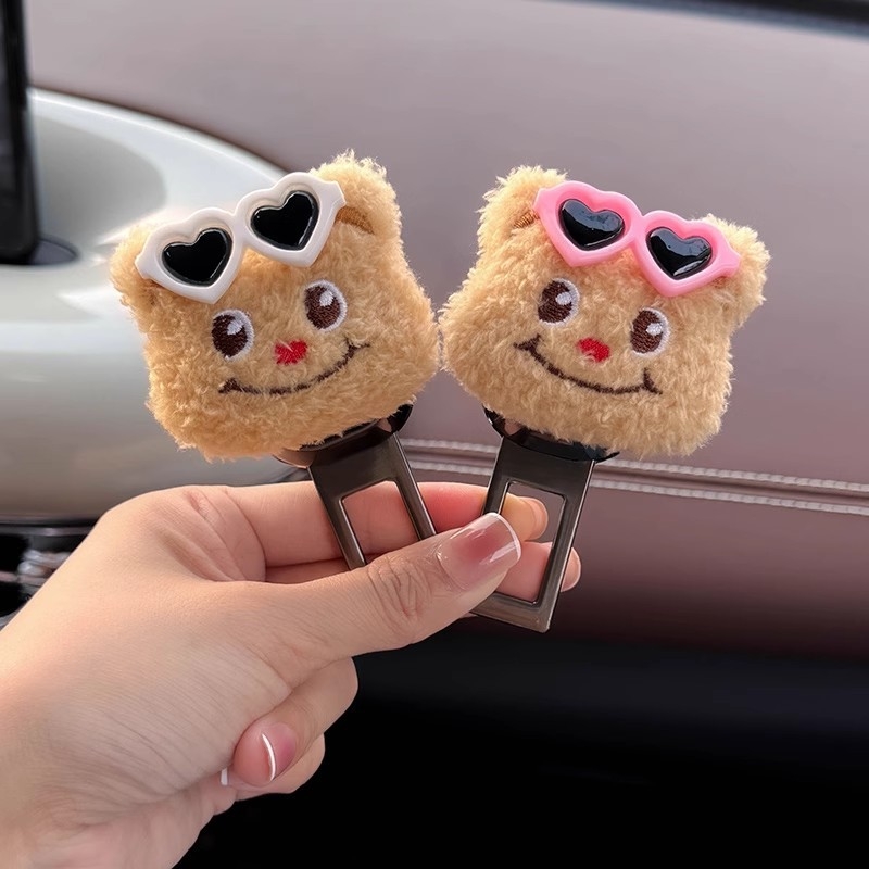 Kopča sigurnosnog pojasa automobila s utorom za karticu suvozača i stražnjim produžnim konektorom — DIY pliš