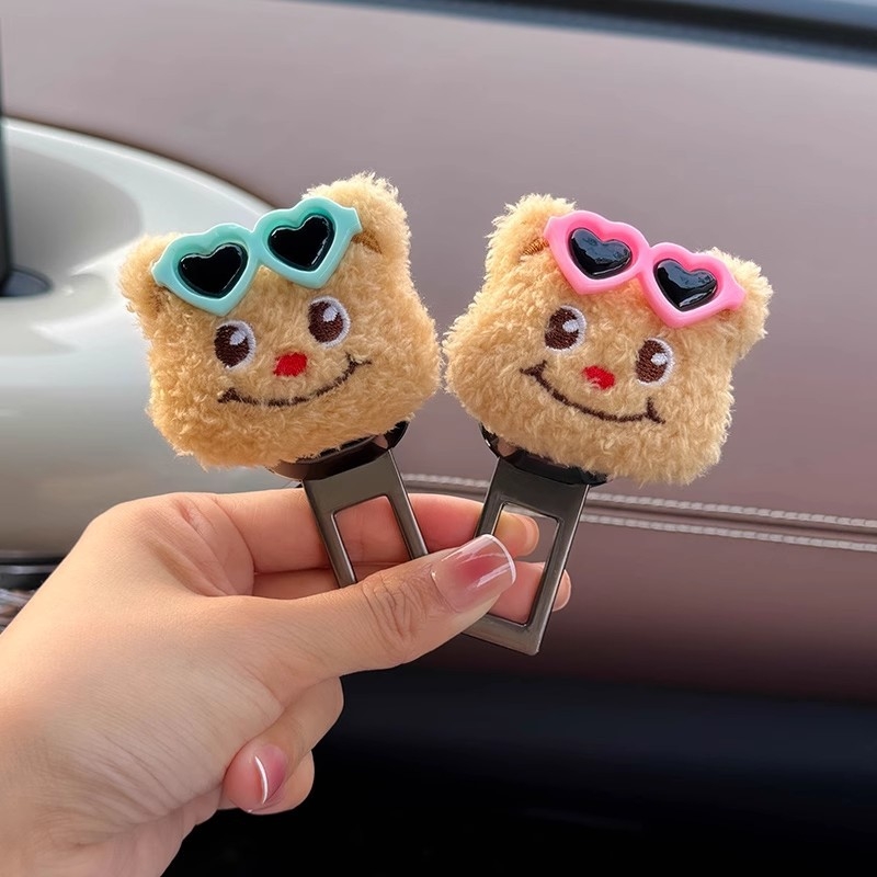 Kopča sigurnosnog pojasa automobila s utorom za karticu suvozača i stražnjim produžnim konektorom — DIY pliš