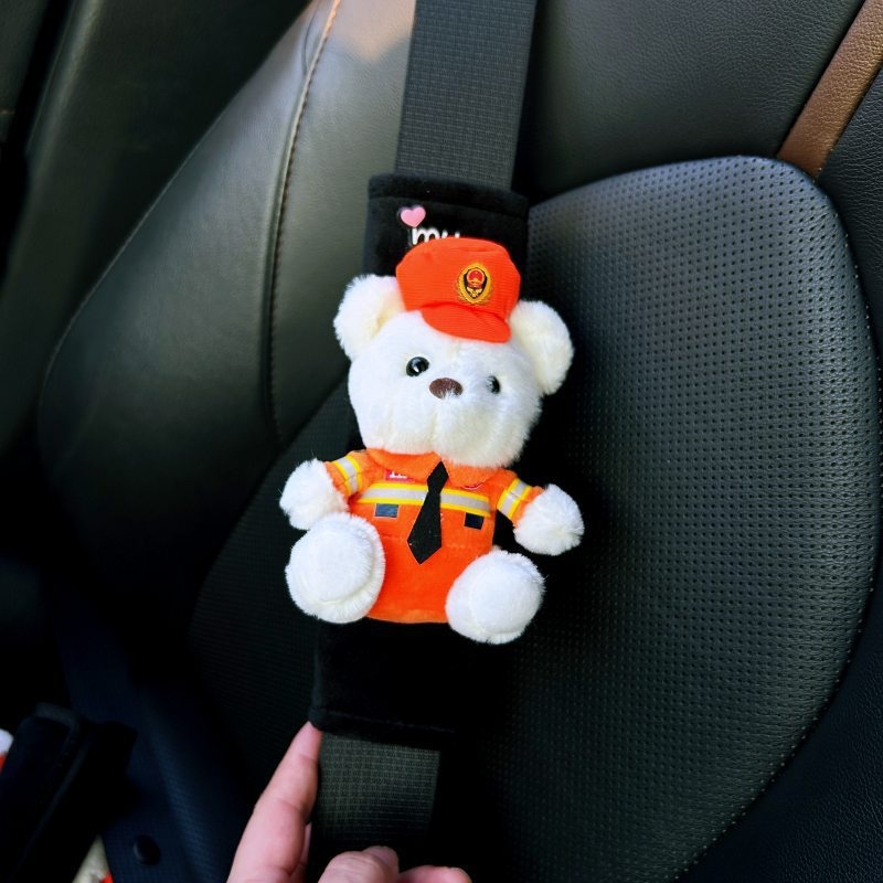 Evans plüss biztonsági öv vállpárna készlet autóhoz – aranyos kis medve rendőr dekoráció, univerzális