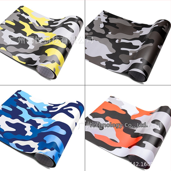 Autó karosszériájának matricája kamufláž mintával; Anyag: matrica; Egyedi feldolgozás: igen; Telepítés: ragasztással