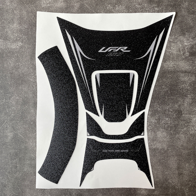 Autókarosszéria matrica, rajzfilm mintázat, anyag: matrica, felhelyezés: ragasztással, testreszabható feldolgozás: Igen