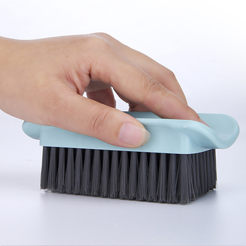 Četka za cipele | dezinficiranje i čišćenje | materijal: plastična žica | marka: Duoduo | stil: novi kineski stil | pakiranje: 200 kom.