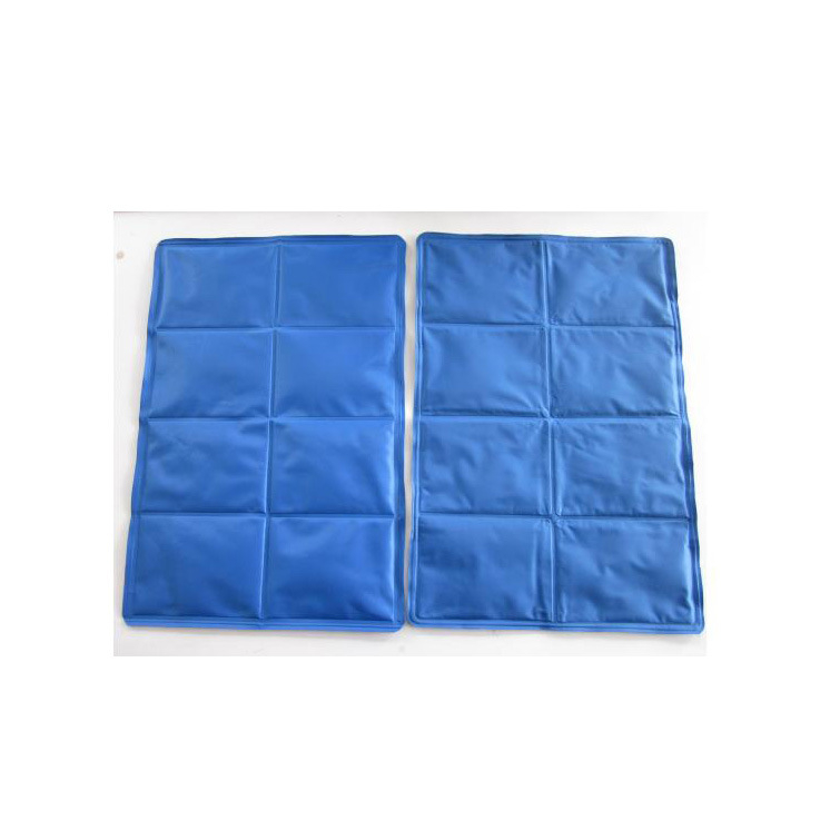 Yi Shun Ледена подложка за домашни любимци – двуразделен дизайн, найлонова тъкан, ледени кристали за охлаждане