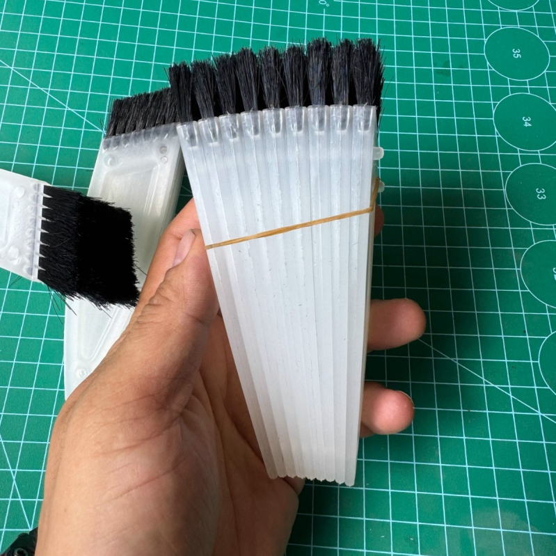 Četka za cipele s protukliznim dizajnom, dlačice od konjske grive, moderni minimalistički dizajn