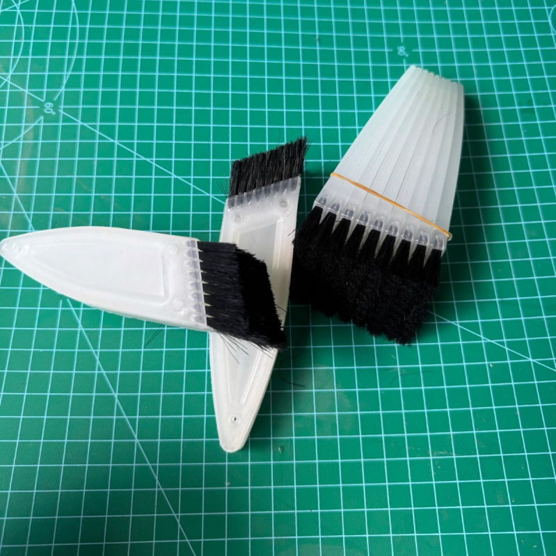 Četka za cipele s protukliznim dizajnom, dlačice od konjske grive, moderni minimalistički dizajn