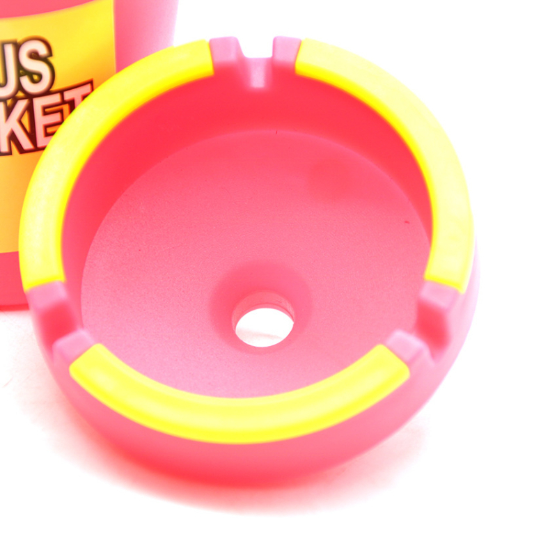 Automobilska pepeljara od plastike, prenosna, u obliku lijevka, dvostruka, s osvijetljenjem noću; otisak logotipa i prilagodba