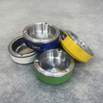 Cenușar din plastic — reutilizabil, personalizabil, stil simplu; potrivit pentru cadouri de afaceri și promoții