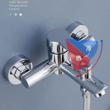 Nehrdzavejúce oceľové trojzmiešavé kúpeľné set s ukrytým montážom, model 9105, pracovný tlak 0,8 MPa, horúca 90°C, studená 1°C