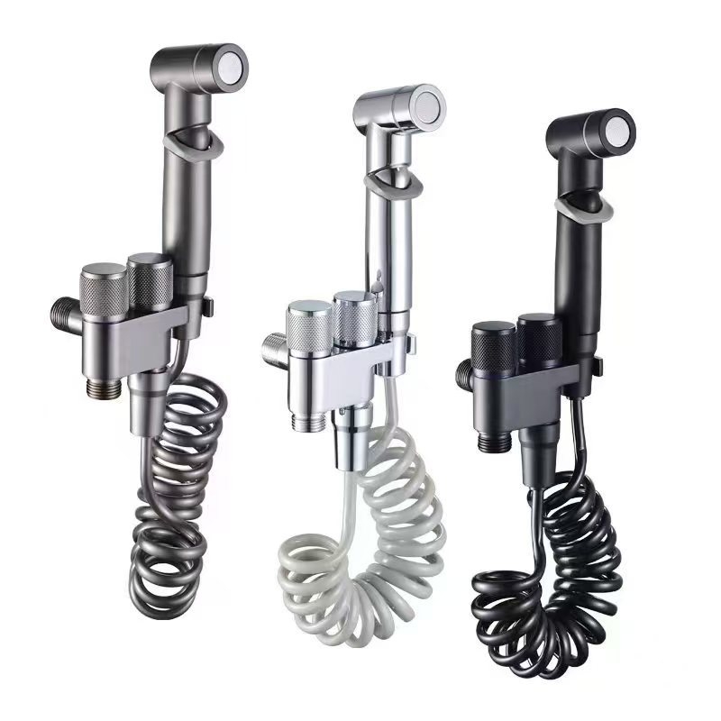 Muzhou tuš za čišćenje WC-a od cinkove legure s trokutnim ventilem — jedan ulaz, dva izlaza, dvostruki vodeni raspršivač